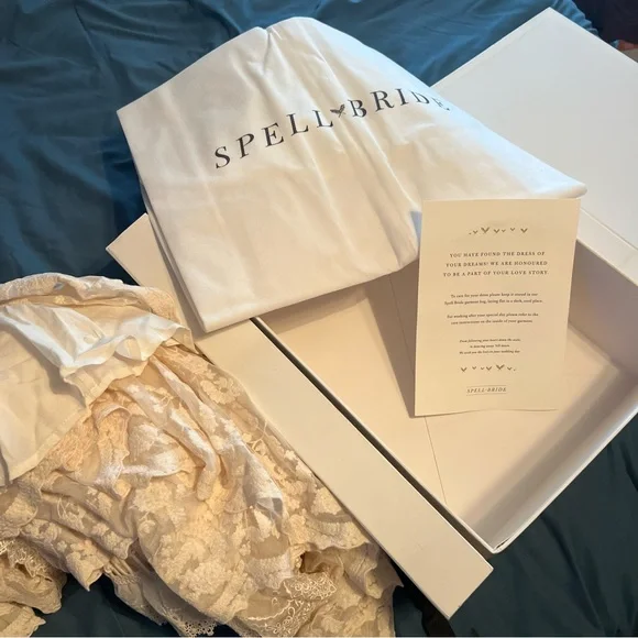 Spell Chloe Gown - Picture 16 of 16